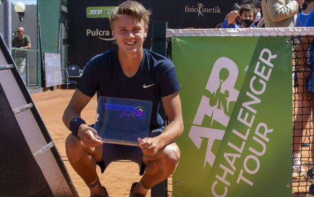 而在全程波 而在全程波